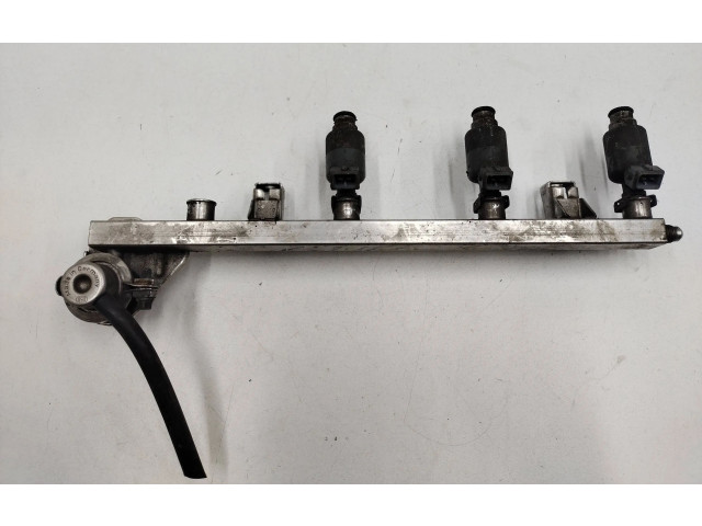 Vstřikovací lišta Opel Zafira A