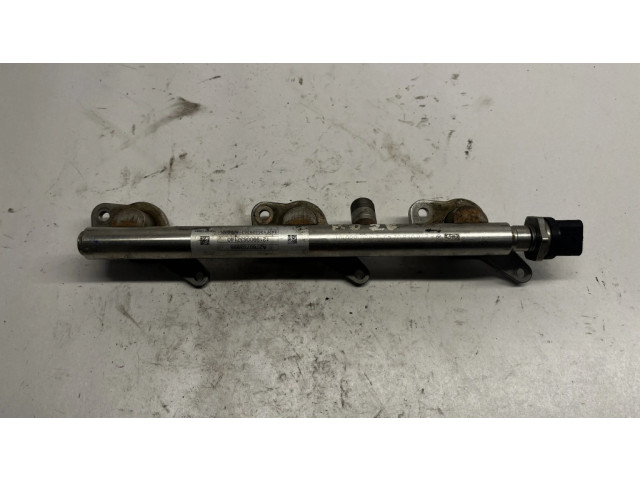 Vstřikovací lišta A2760780245 Mercedes-Benz ML W166 pro benzínový motor 3.5 M 276.955