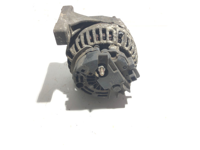 Генератор 8637849, 0124625001 Volvo XC90