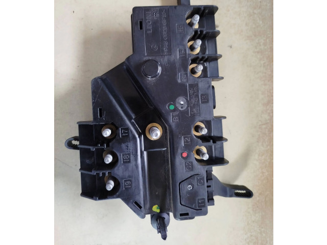 Pojistková skříňka A2225402550 Mercede-Benz S W222 2016