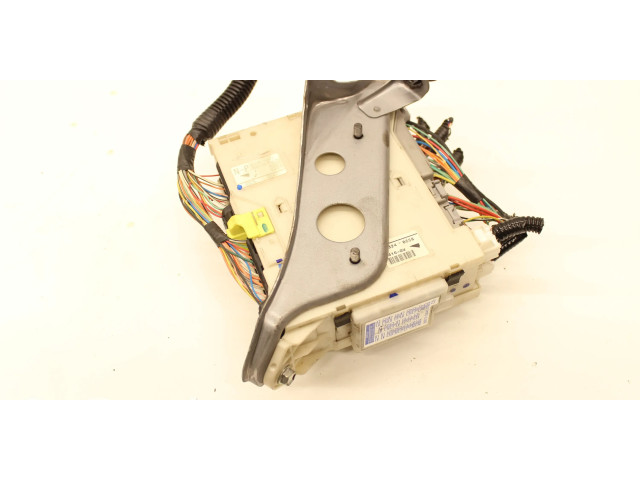 Блок комфорта 8273053023   Lexus IS 220D-250-350   