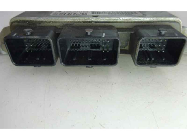 Блок управления двигателя 9654925380   Citroen C2