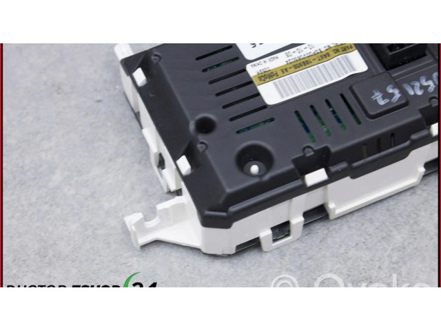 Дисплей 8A6T18B955AE Ford Fiesta