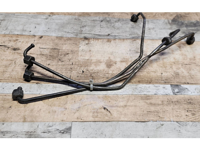 Топливная рампа    Audi A6 S6 C5 4B  