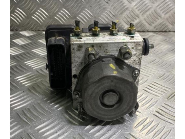 Jednotka ABS Nissan Micra 2015