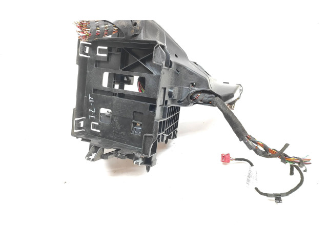 Pojistková skříňka 517941395B Volkswagen Tiguan Allspace 2018