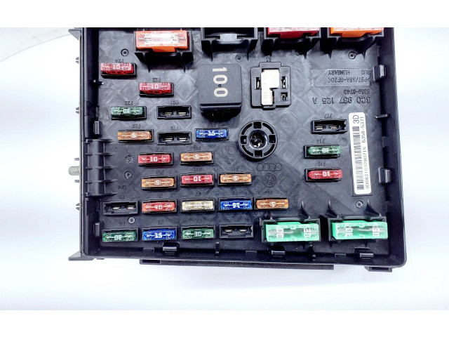   Pojistková skříňka 1K0937540C, 3C0937629D   Volkswagen Tiguan 2015