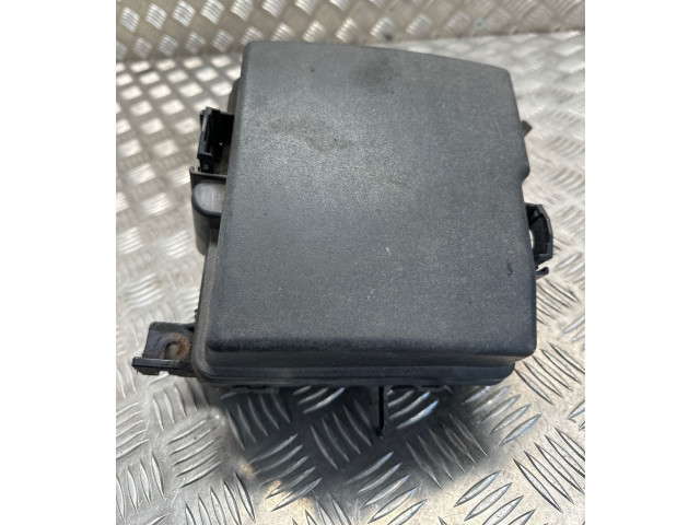 Блок предохранителей 912402P022   KIA Sorento