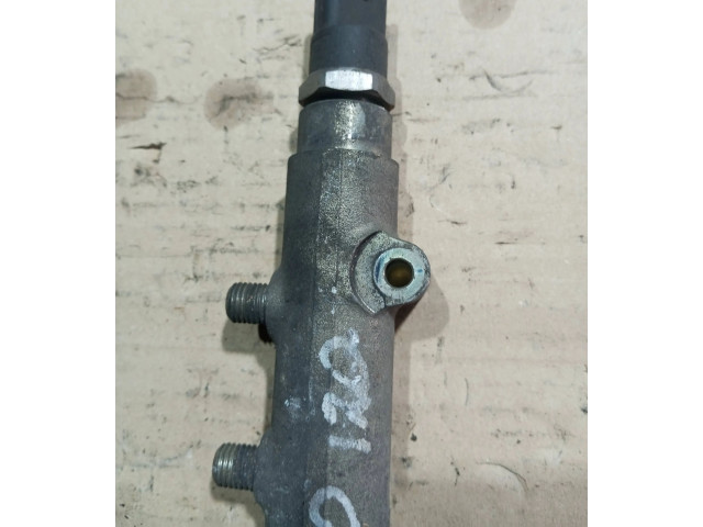 Топливная рампа 30622085, 000875L1   Volvo XC90  