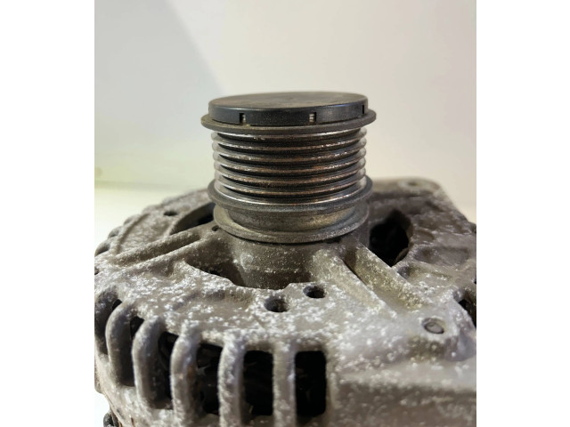 Генератор 03G903023, 4V180A   Volkswagen PASSAT B6      