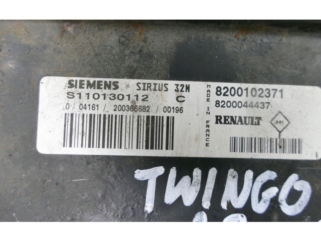 Блок управления двигателя 8200102371 Renault Twingo I