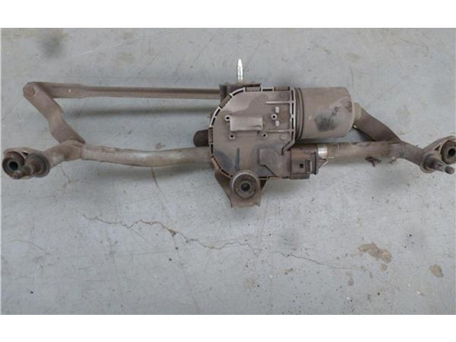 Моторчик заднего дворника     Volkswagen Touran I