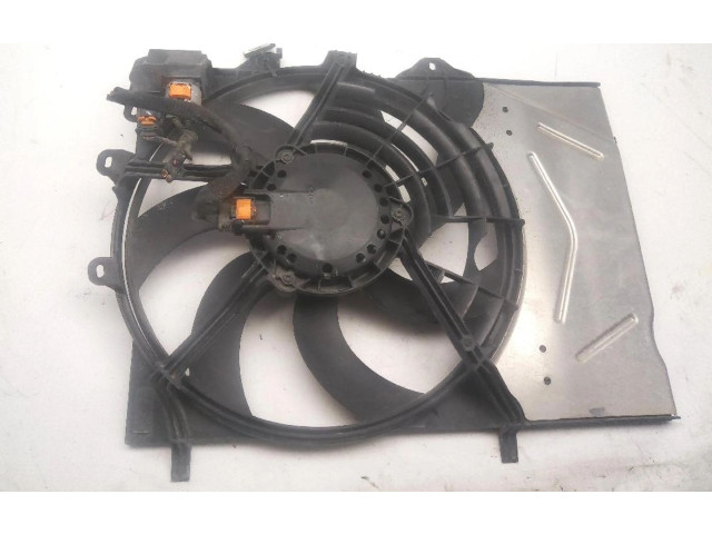 Вентилятор радиатора Peugeot 2008 I