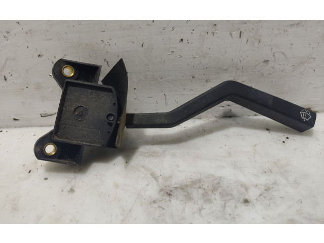 Ручка стеклоочистителей 1363015   Volvo 940