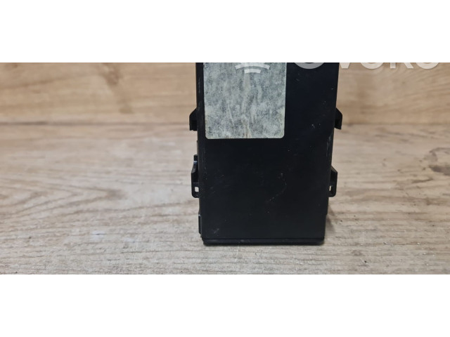 Блок управления 116A000032 Subaru Forester SJ