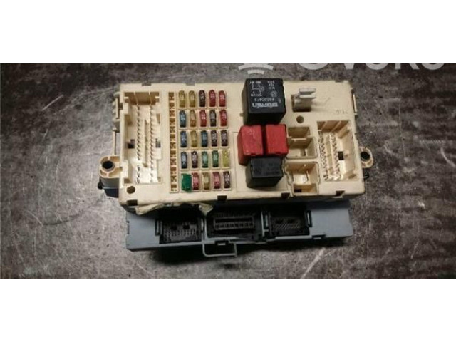   Pojistková skříňka 51735938   Fiat Punto (176) 2004