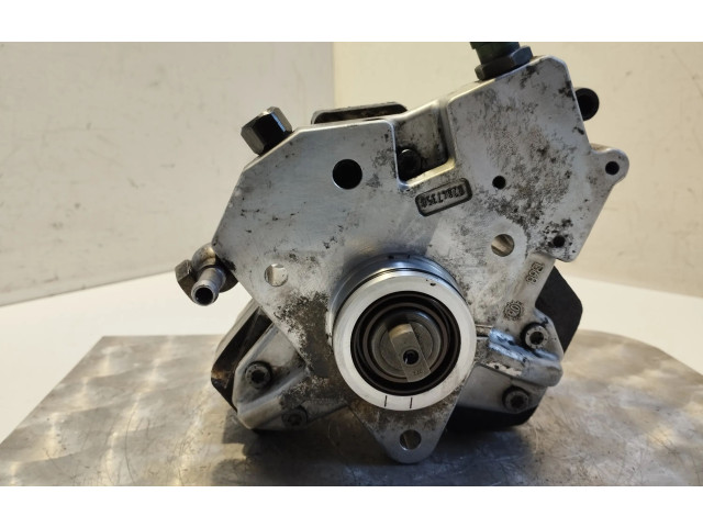 Vstřikovací čerpadlo 8692521 Volvo XC70