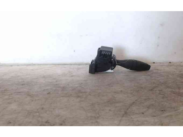 Ручка стеклоочистителей 1357437, 21803143   Ford Fusion