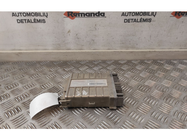 Řídící jednotka 893907383B, 893907383B Audi 80 90 B3 1991