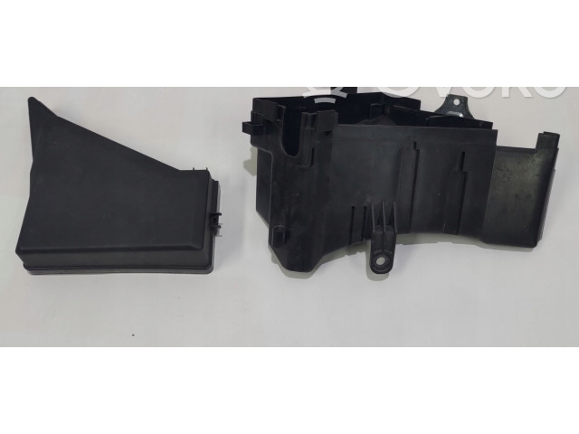 Блок предохранителей     Subaru Forester SJ    