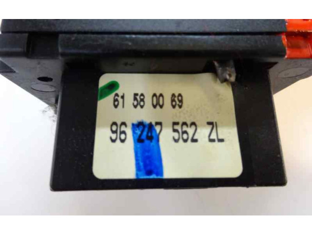 Ручка стеклоочистителей 96247562ZL Citroen Xantia