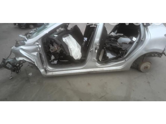 Генератор 231003676R Renault Clio V