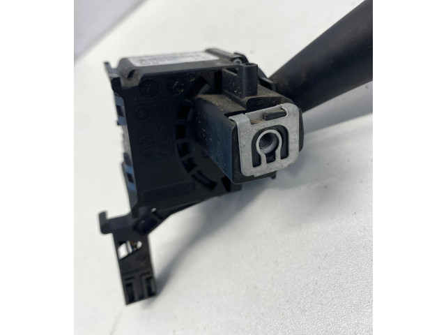 Ручка стеклоочистителей 1K0953519K, 01203515   Volkswagen Caddy