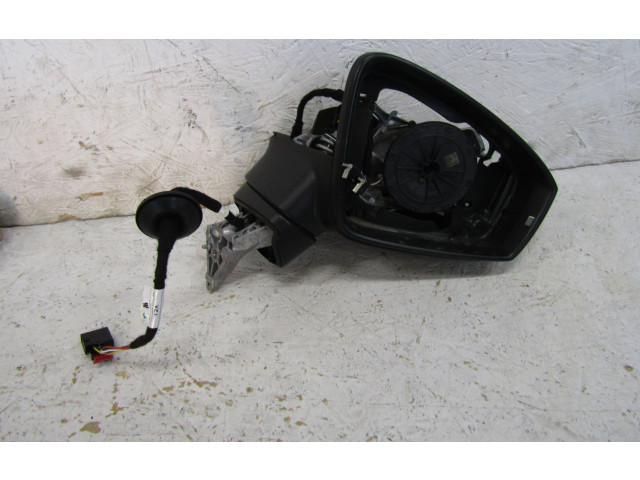 Zpětné zrcátko  Volkswagen Tiguan 2022  5NB857502AM  