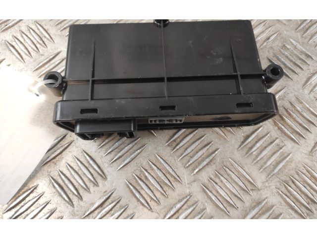 Блок управления раздвижной крыши 100751200C, 100751200C Tesla Model S