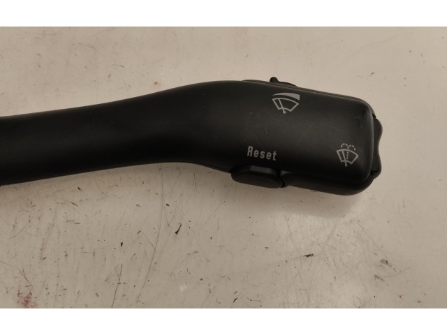 Ручка стеклоочистителей    Volkswagen Passat Alltrack