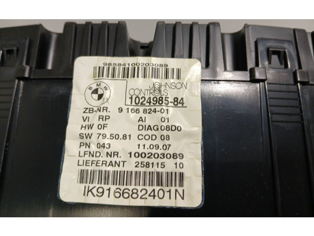 Přístrojová deska BMW 1 E81 E87 2008 102498584, 9166824
