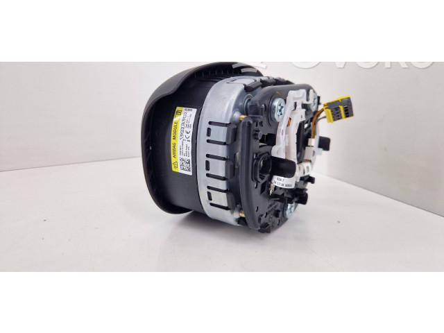 Подушка безопасности водителя 39825814, P39825814   Volvo S90, V90