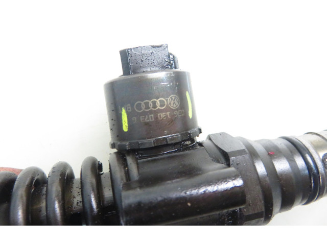 Форсунка 0414720404, 03G130073G Audi A3 S3 8P BKD