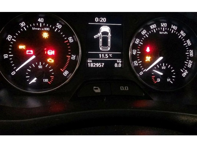 Генератор 03F903023E, 03F903023E   Skoda Fabia Mk2 (5J)   для двигателя CBZA