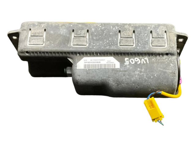 Подушка безопасности пассажира 7P0101130168, 46748661   Alfa Romeo GT