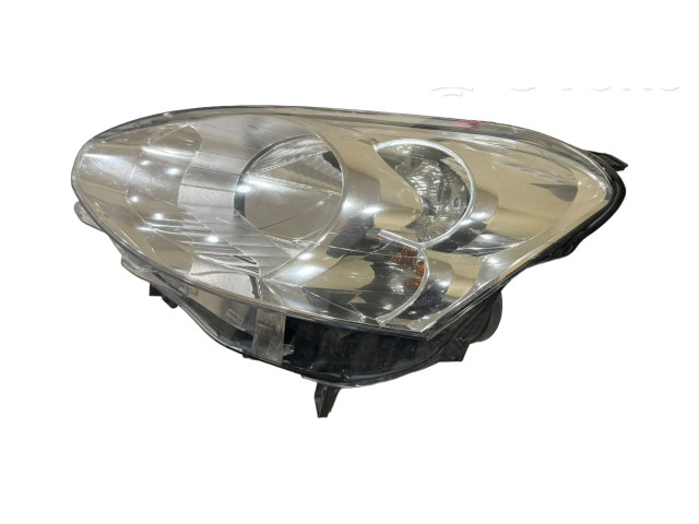 Передняя фара