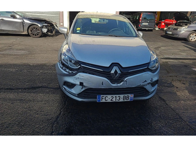 Вентилятор радиатора     8240636    Renault Clio IV 