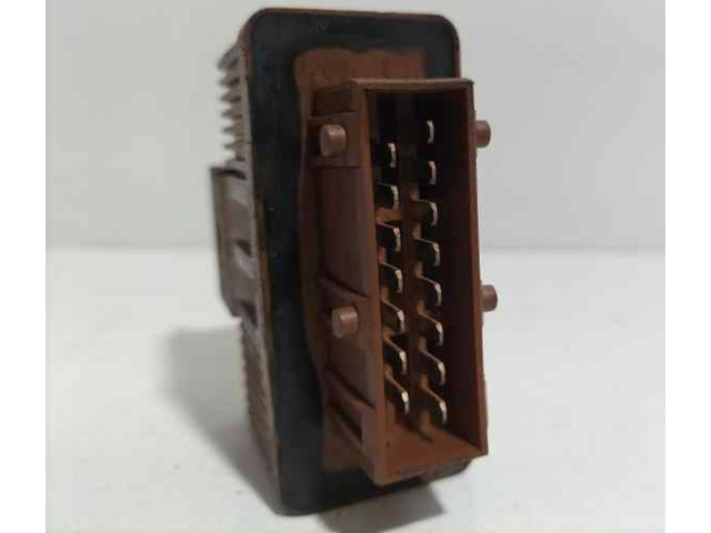 Блок предохранителей 240109, 80223   Citroen Xantia    