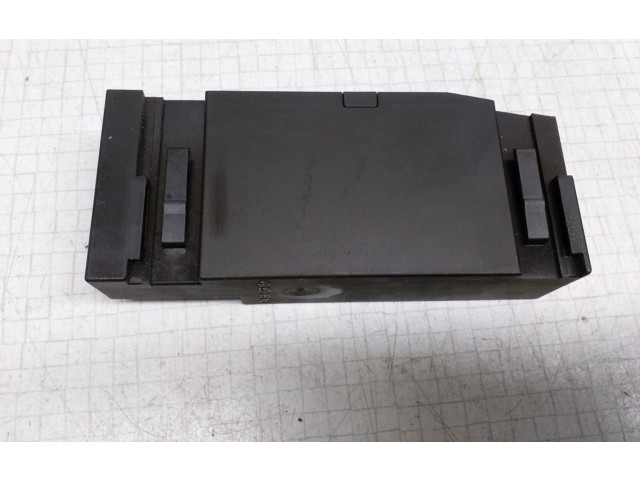 Блок управления P8691946, 25782217 Volvo V70