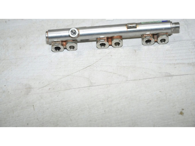 Топливная рампа 3535007100   KIA Rio  