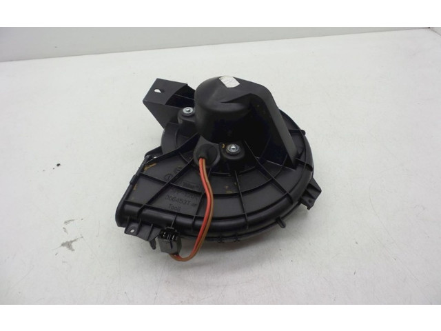 Вентилятор печки       Opel Combo C