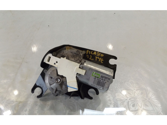 Двигатель стеклоочистителя заднего стекла