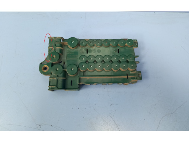 Pojistková skříňka 61138367768, 8367768 BMW 5 E39 2001