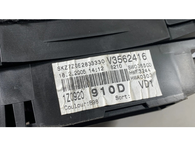 Панель приборов 1Z0920910D Skoda Octavia Mk2 (1Z)