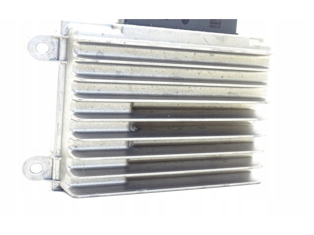 Antenos valdymo blokas 8J0035223B   Audi TT TTS Mk2