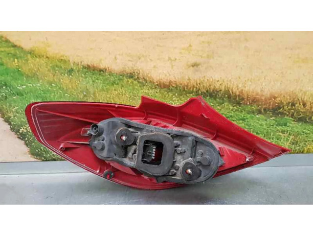Světlo zadní Сзади 13186351, 89038961A Opel Corsa D 2010