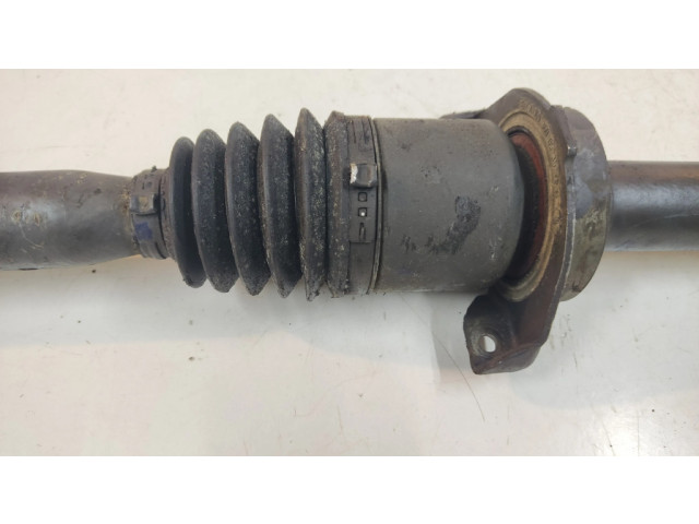 Передняя полуось