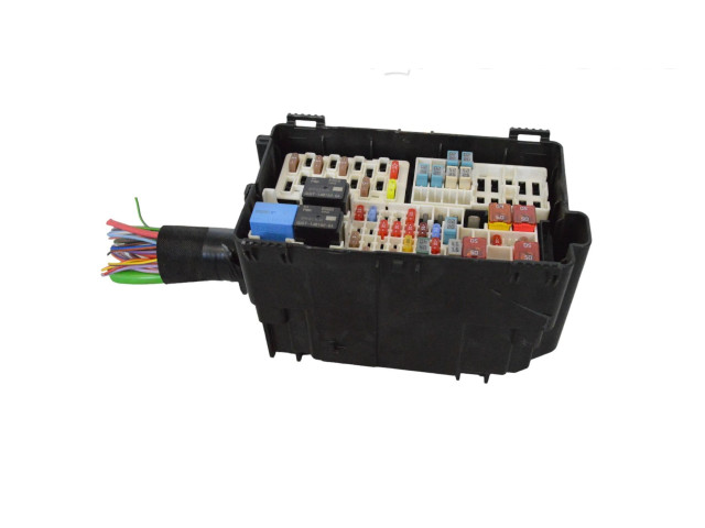 Поршень Ящик предохранителей (комплект) YMFS 4637005 Ford Transit - Tourneo Connect