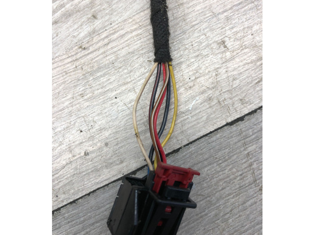 Зеркало электрическое        Volkswagen Touran II  2010 - 2016 года   