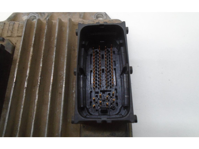 Блок управления двигателем Блок управления 8973509489   Opel Meriva A
